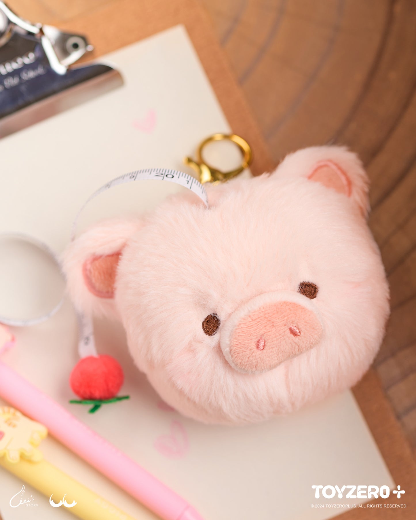 LULU THE PIGGY GENERIC - MEASURING TAPE KEYCHAIN