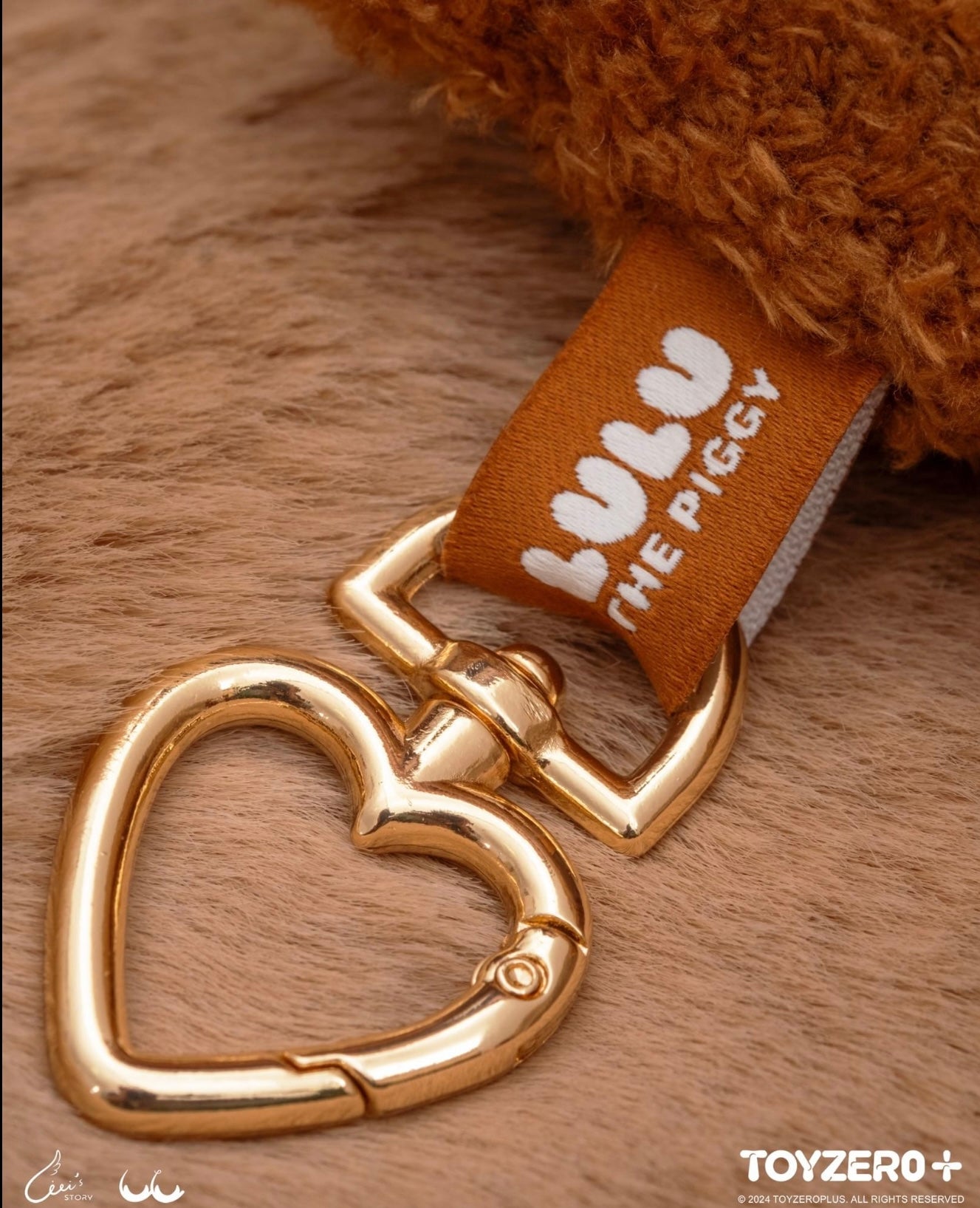 LULU THE PIGGY - TEDDY LULU MULTI-USAGE KEYCHAIN (WHITE)