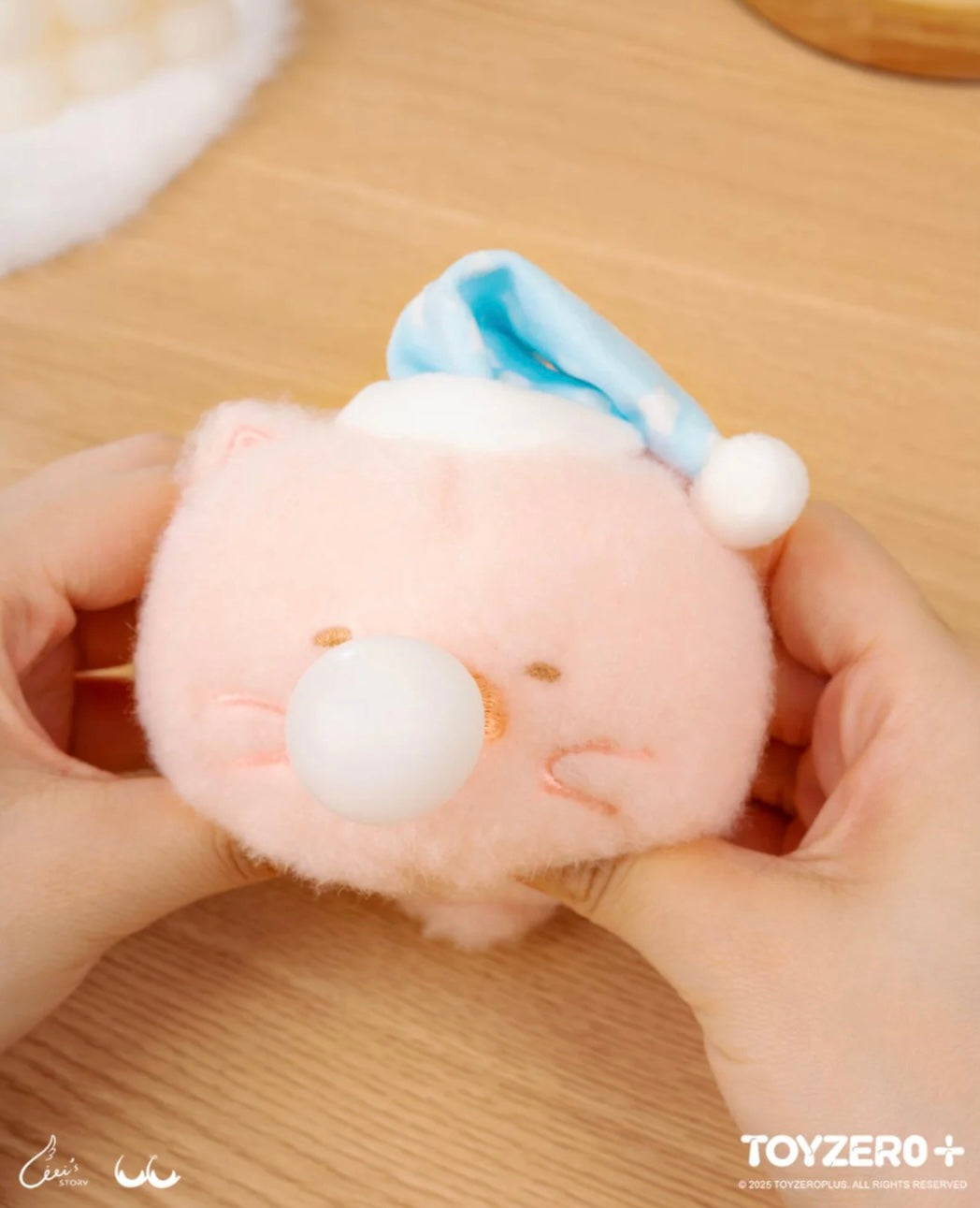 LULU THE PIGGY GENERIC - PLUSH KEYCHAIN (BLOWING BUBBLE VER.)