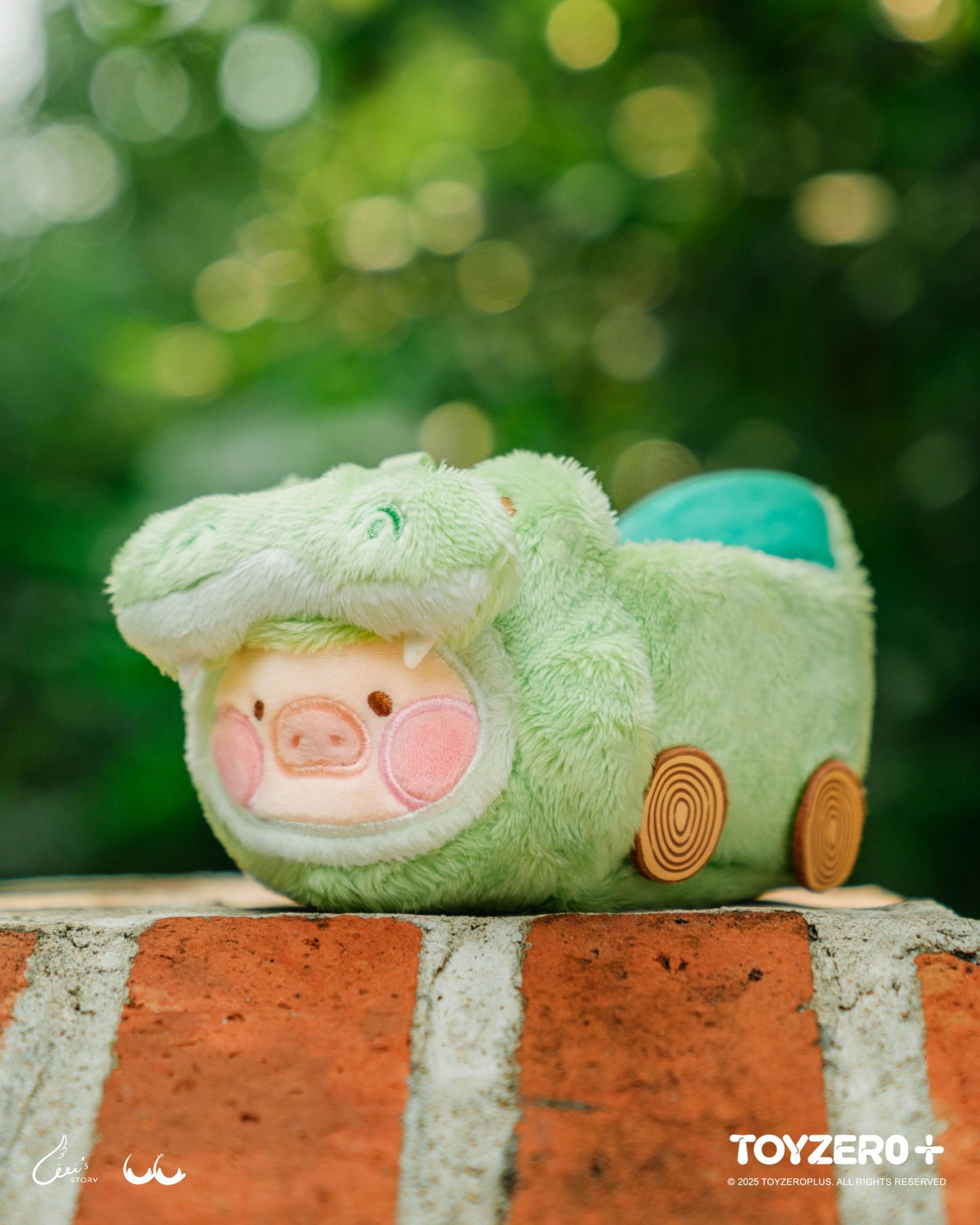 LULU THE PIGGY ANIMAL PARTY - SPEEDING CROCODILE LU PLUSH KEYCHAIN