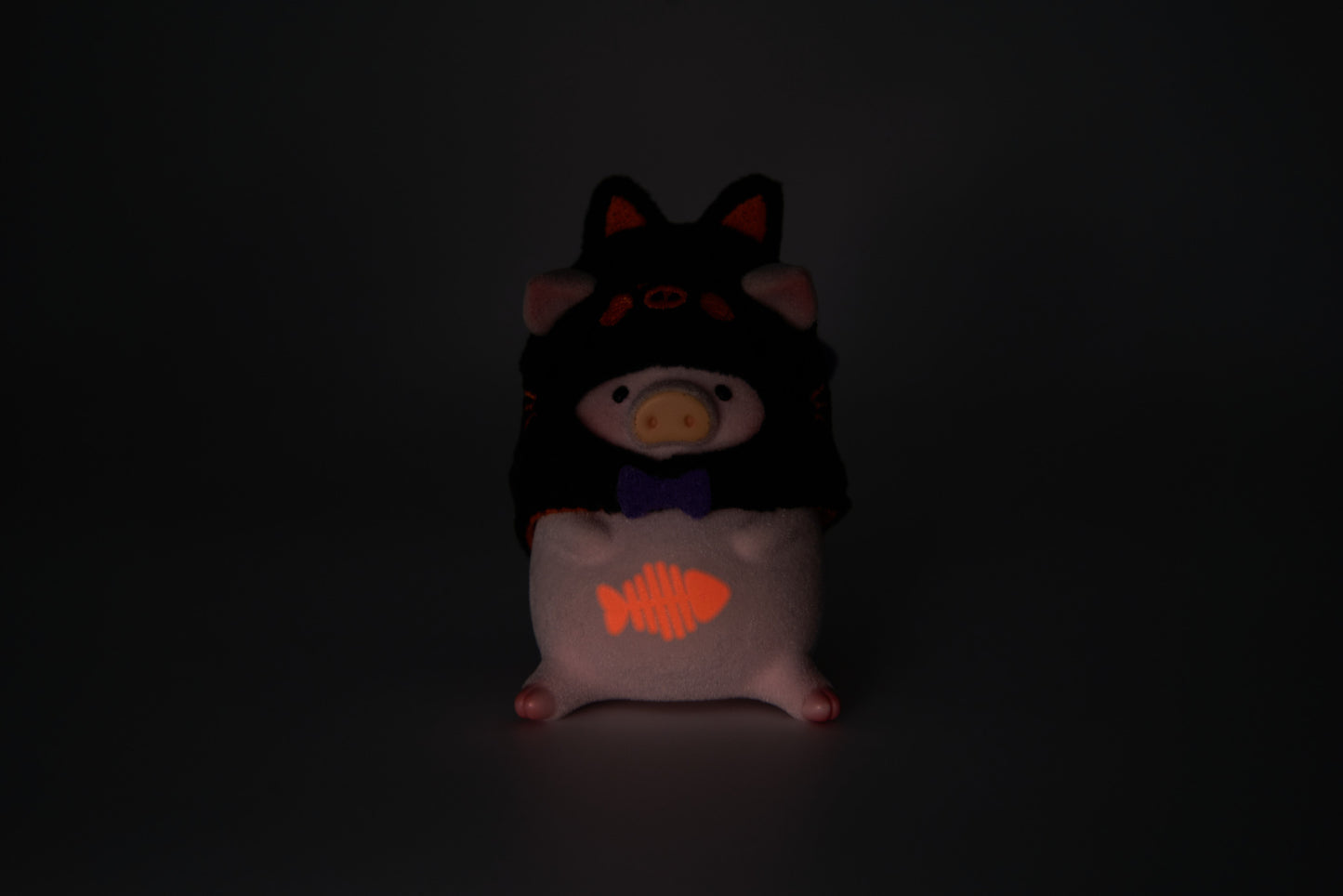 LULU THE PIGGY - BLACK CAT VERSION (LIMITED EDITION)