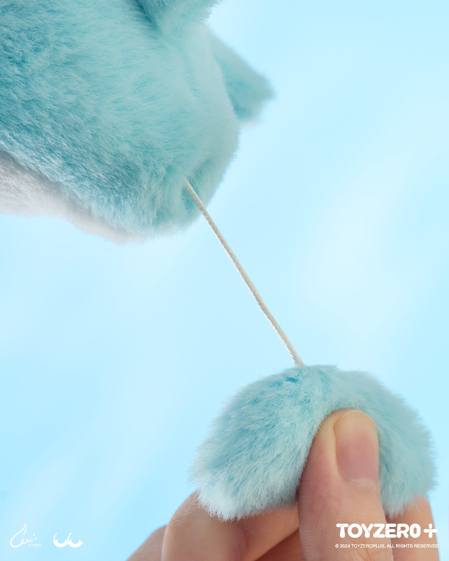 LULU THE PIGGY OCEAN - LULU SHARK PLUSH KEYCHAIN