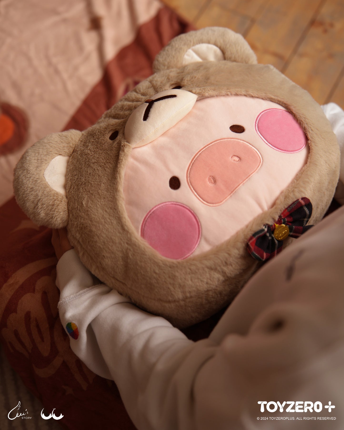LULU THE PIGGY - TEDDY LULU HAND WARMER CUSHION + BLANKET