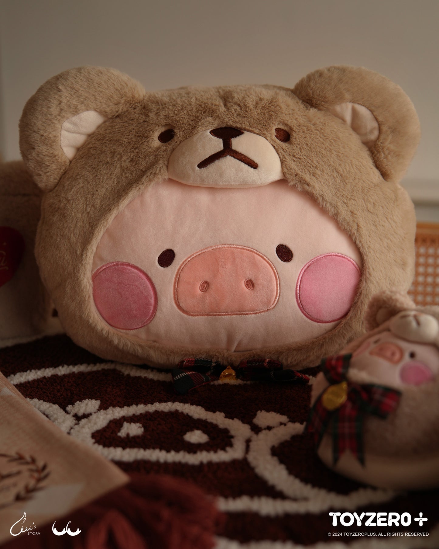 LULU THE PIGGY - TEDDY LULU HAND WARMER CUSHION + BLANKET
