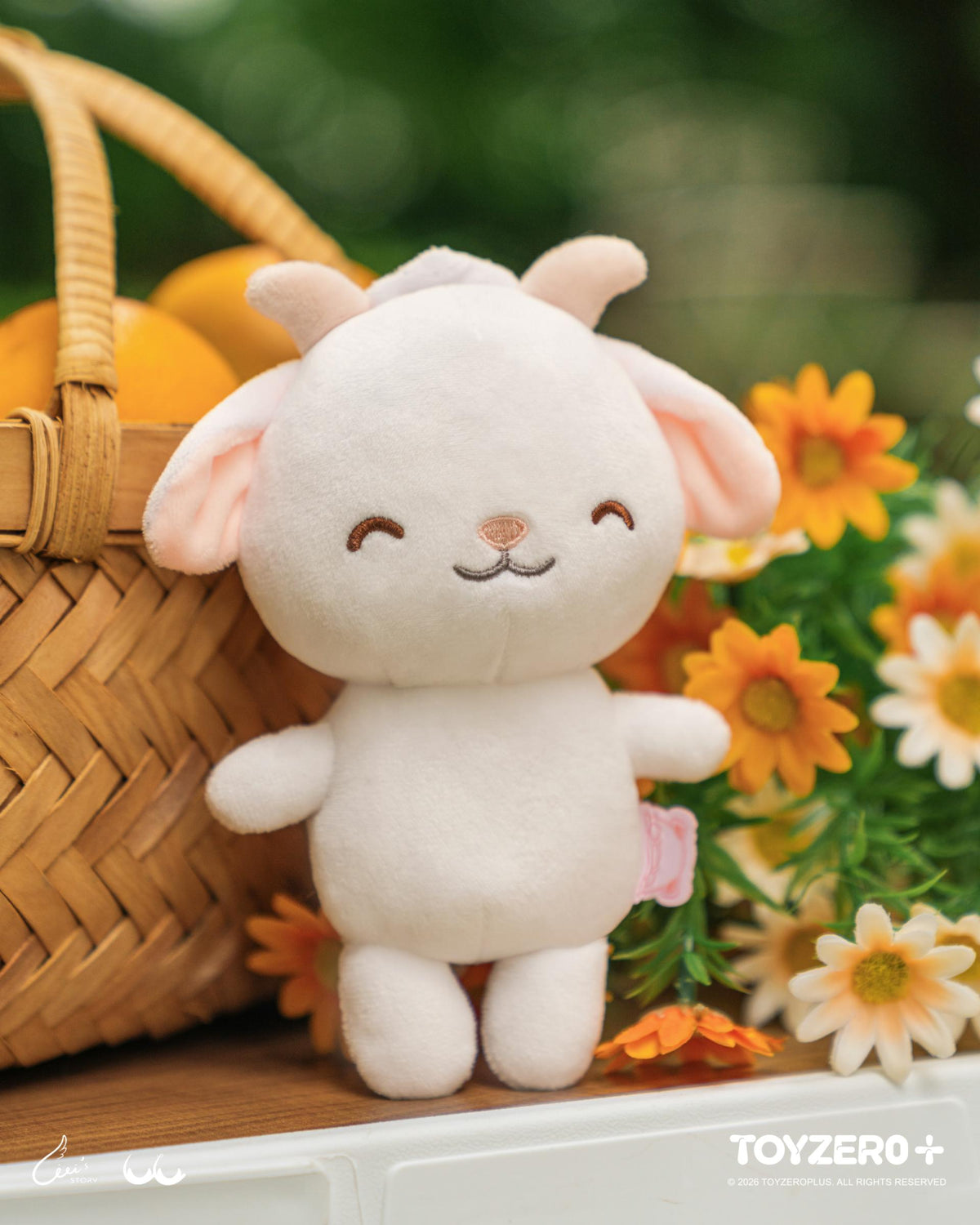 LuLu the Piggy Animal Party Vol. 2 – Big Hug Plush (Sheep Lu ver.)